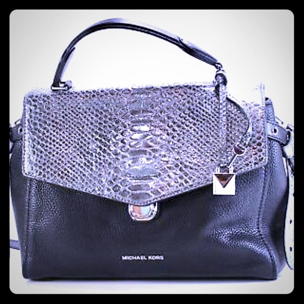 Mk Bristol Bag